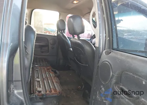 2004 Dodge Ram 1500 Slt/Laramie z USA, uszkodzony, nr VIN 1D7HU18D04S742130